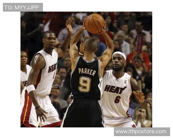 2013年NBA总决赛第六场热火对阵马刺的经典对决回顾与精彩瞬间分析